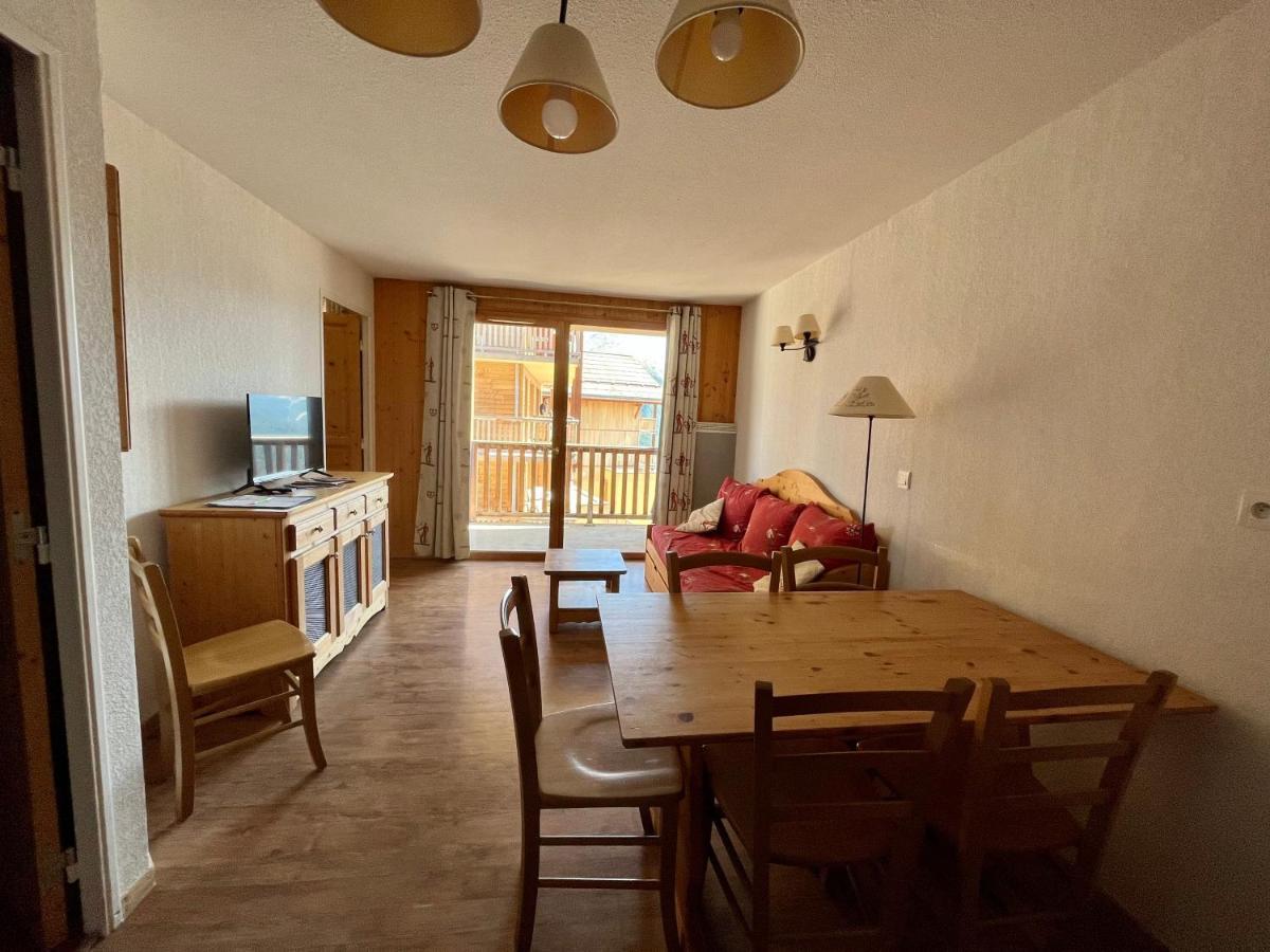 Appartement 6 places aux pieds des pistes avec piscine, wifi et parking privé PMR Orcières Esterno foto